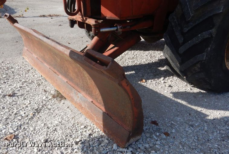 image for item DI1033 1988 Ditch Witch 5010  trencher