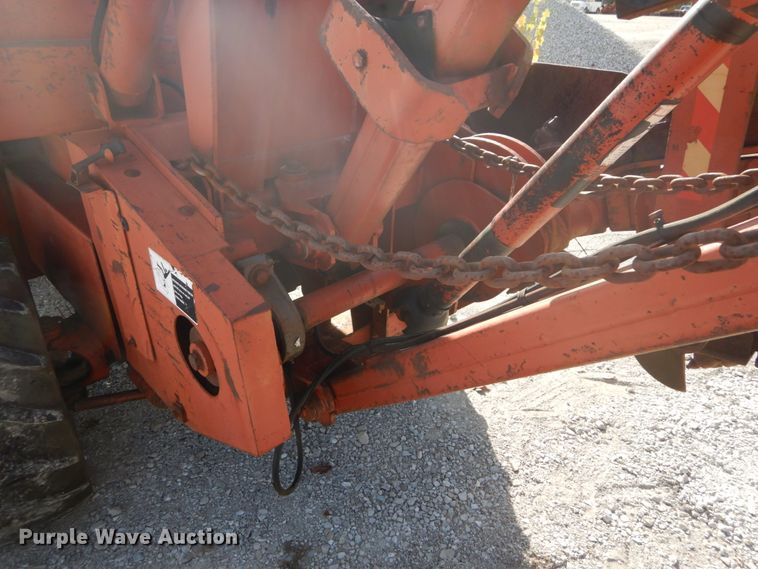image for item DI1033 1988 Ditch Witch 5010  trencher