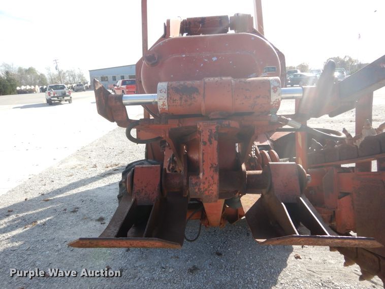 image for item DI1033 1988 Ditch Witch 5010  trencher