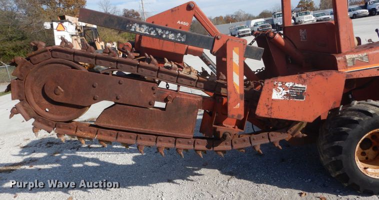 image for item DI1033 1988 Ditch Witch 5010  trencher
