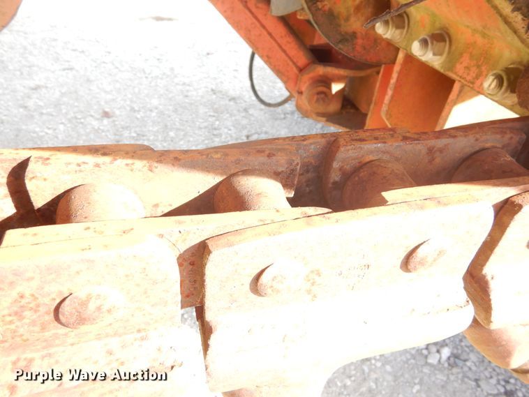 image for item DI1033 1988 Ditch Witch 5010  trencher