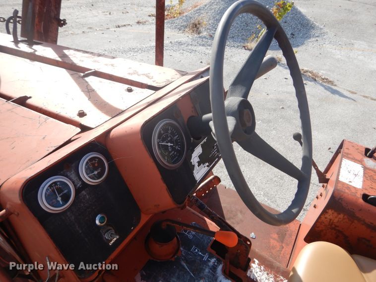 image for item DI1033 1988 Ditch Witch 5010  trencher