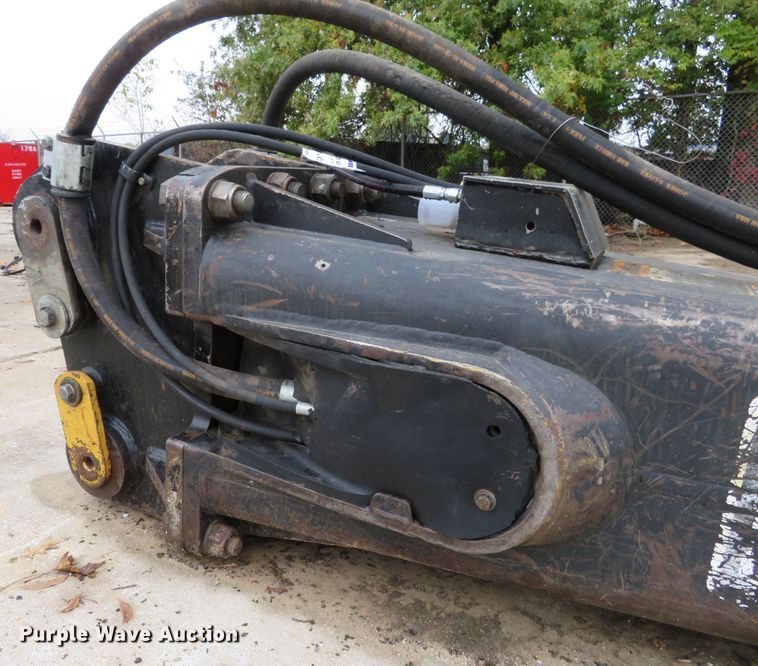 image for item DI3790 Caterpillar H160DS hammer