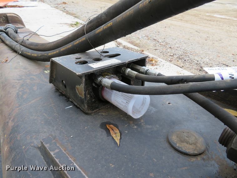 image for item DI3790 Caterpillar H160DS hammer