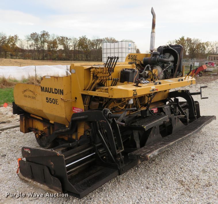 image for item DI3841 Mauldin 550E  paver