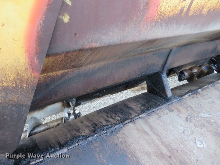 image for item DI3841 Mauldin 550E  paver