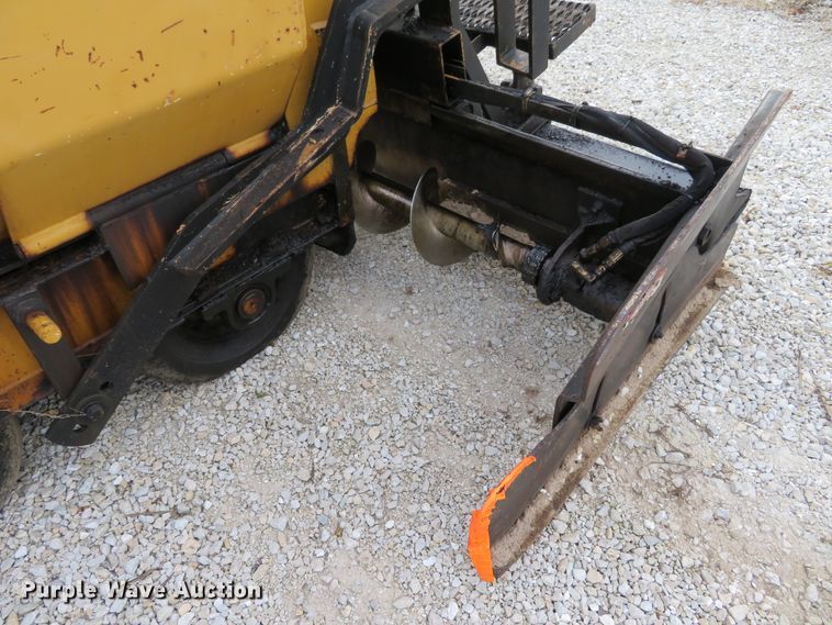 image for item DI3841 Mauldin 550E  paver