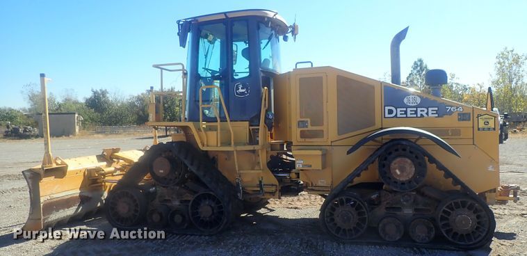 image for item DI7290 2012 John Deere 764  HSD dozer