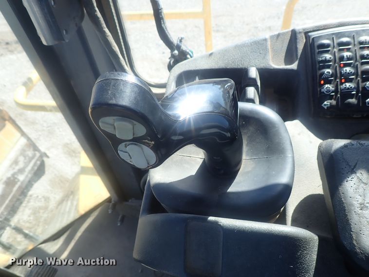 image for item DI7290 2012 John Deere 764  HSD dozer