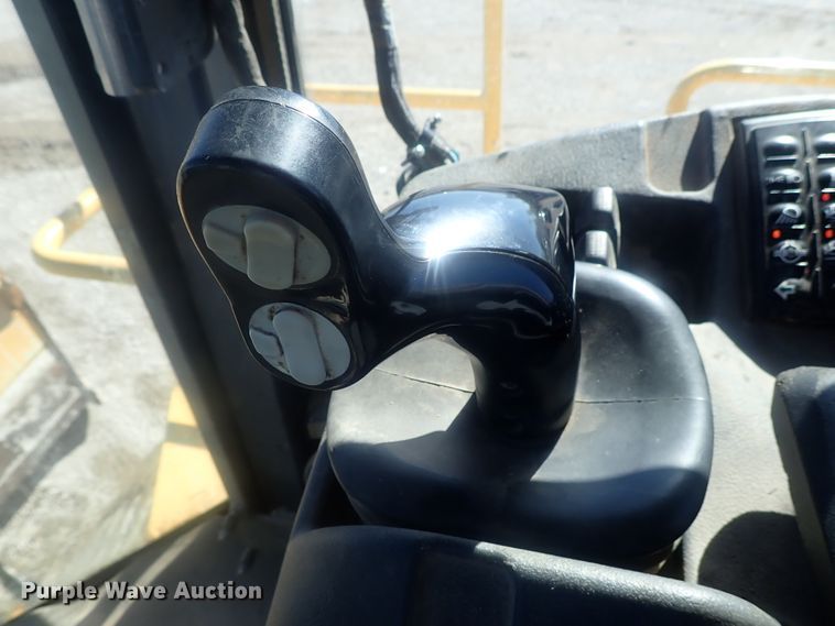 image for item DI7290 2012 John Deere 764  HSD dozer