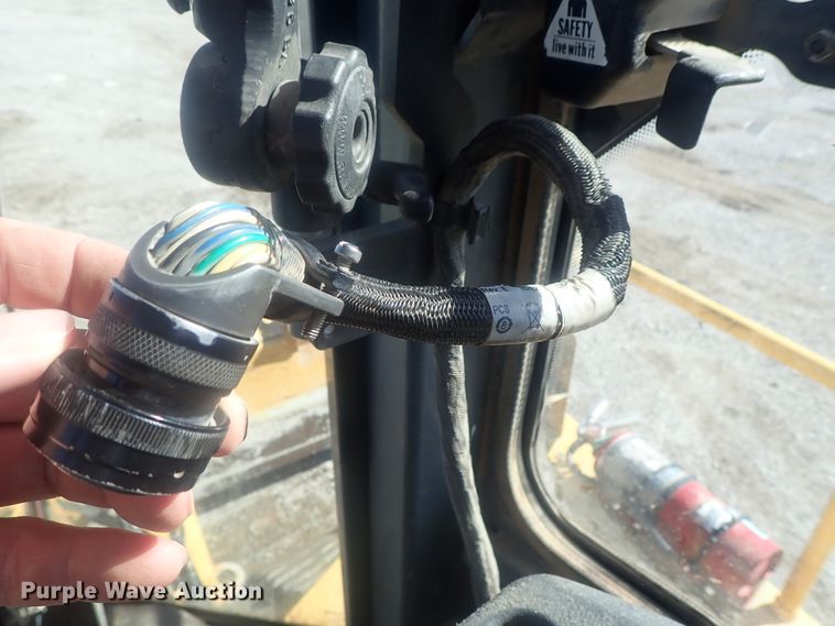 image for item DI7290 2012 John Deere 764  HSD dozer