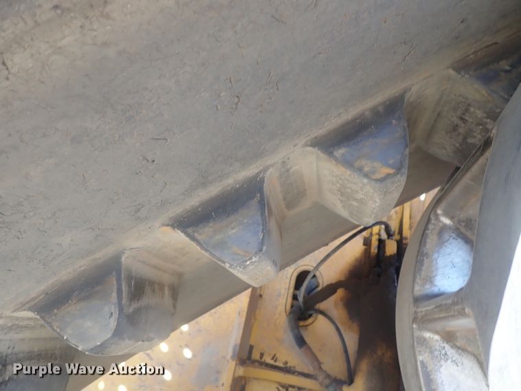 image for item DI7290 2012 John Deere 764  HSD dozer