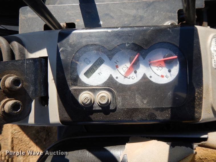 image for item DI8000 2005 Komatsu PC40MR-2  mini excavator