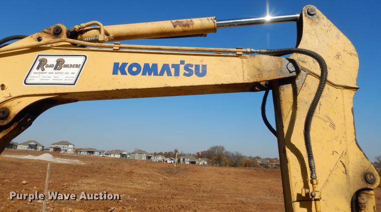 image for item DI8000 2005 Komatsu PC40MR-2  mini excavator