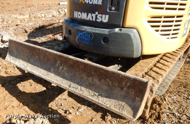 image for item DI8000 2005 Komatsu PC40MR-2  mini excavator