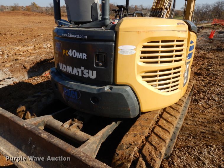 image for item DI8000 2005 Komatsu PC40MR-2  mini excavator