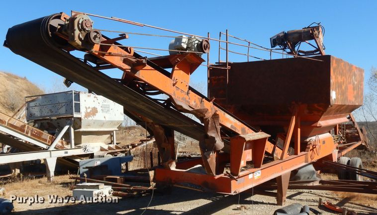 image for item DI8058 Carter material bin