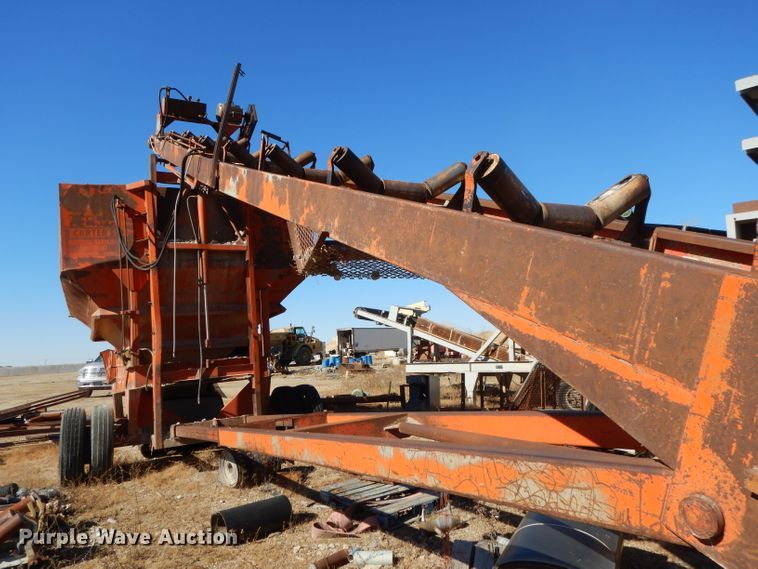 image for item DI8058 Carter material bin