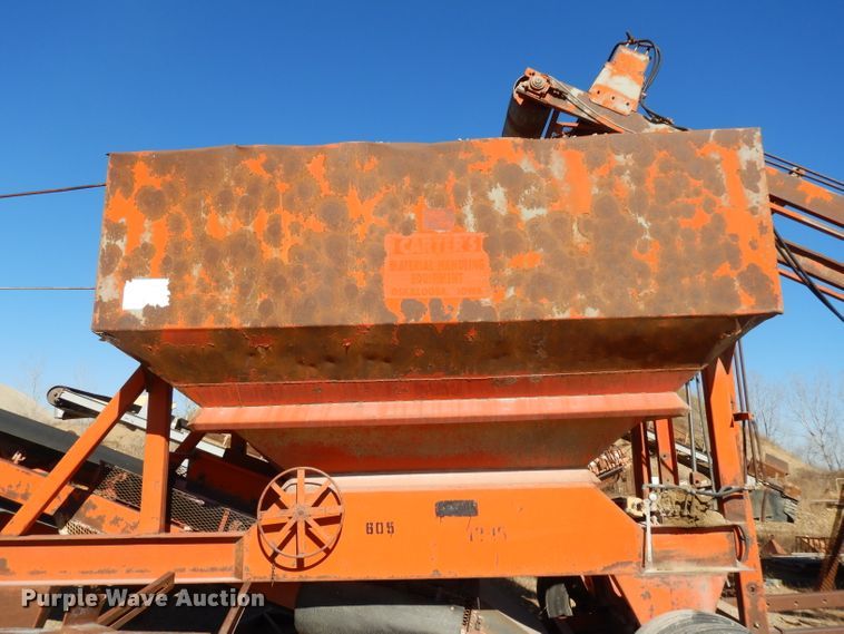 image for item DI8058 Carter material bin