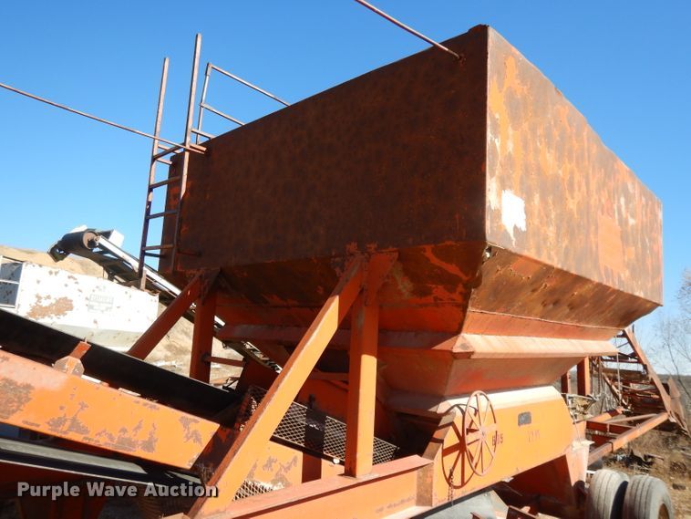 image for item DI8058 Carter material bin