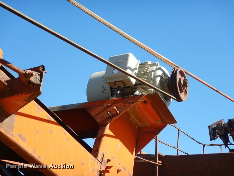 image for item DI8058 Carter material bin