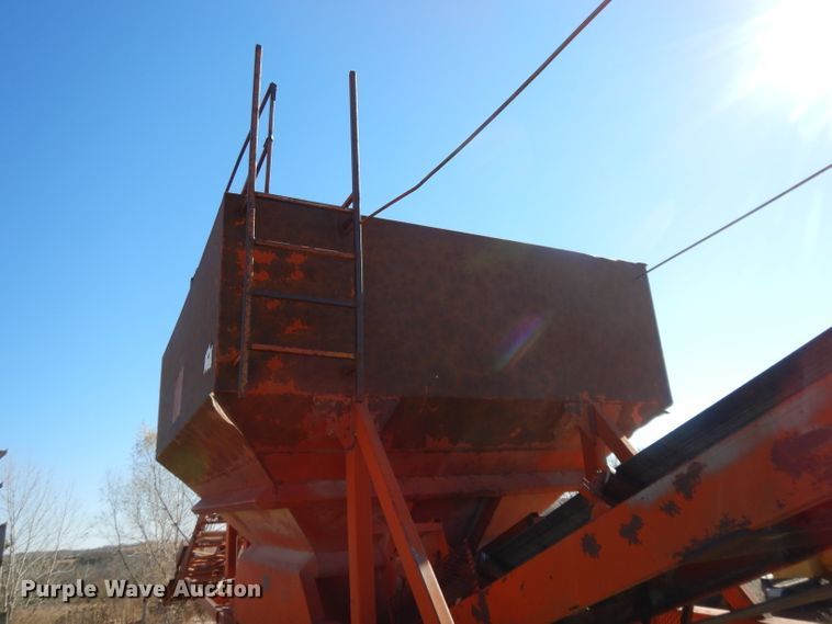 image for item DI8058 Carter material bin