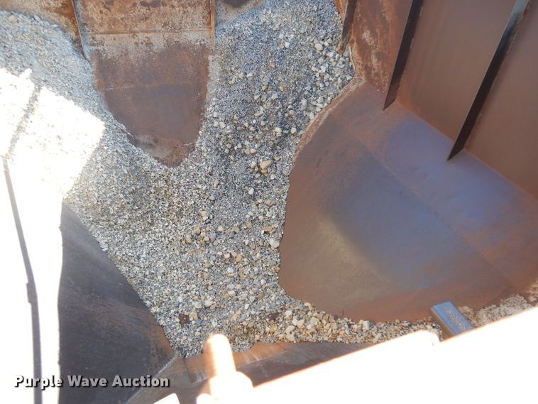 image for item DI8058 Carter material bin