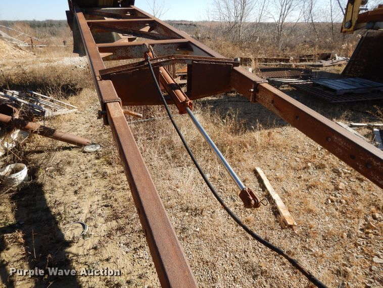 image for item DI8061 Carter material bin