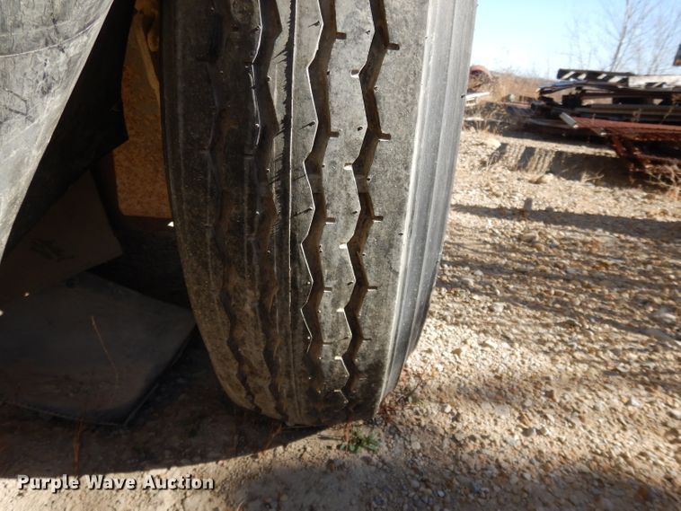 image for item DI8061 Carter material bin