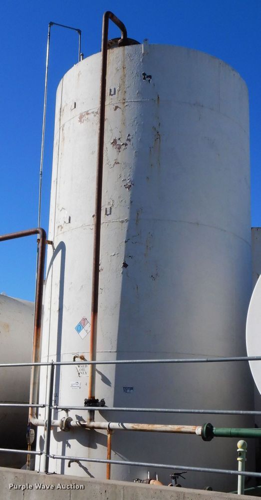 image for item DI8362 15,000 gallon used oil tank