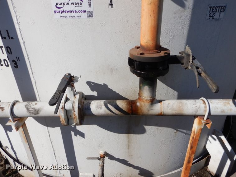 image for item DI8362 15,000 gallon used oil tank