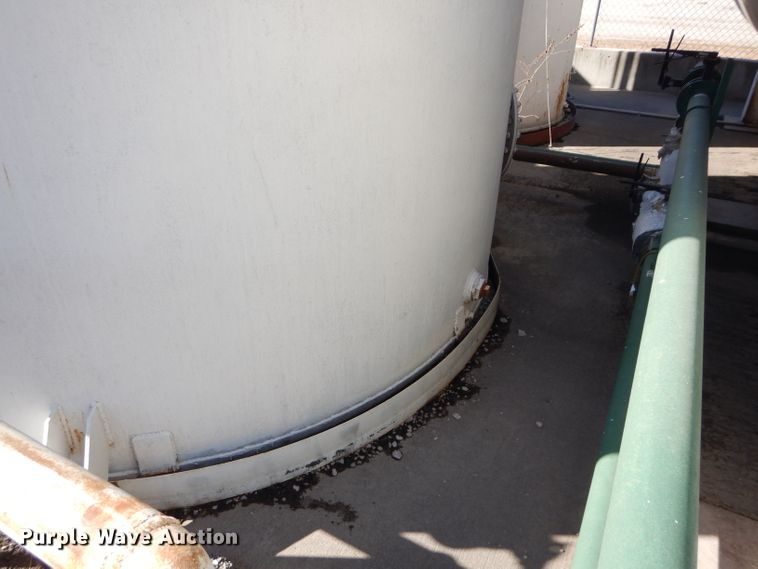 image for item DI8362 15,000 gallon used oil tank