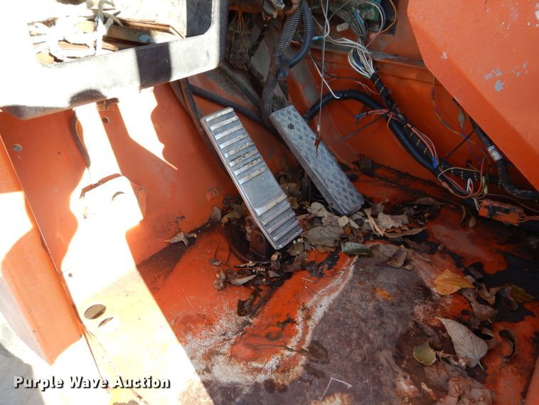 image for item DI8363 2001 Lull 1044C-54  telehandler