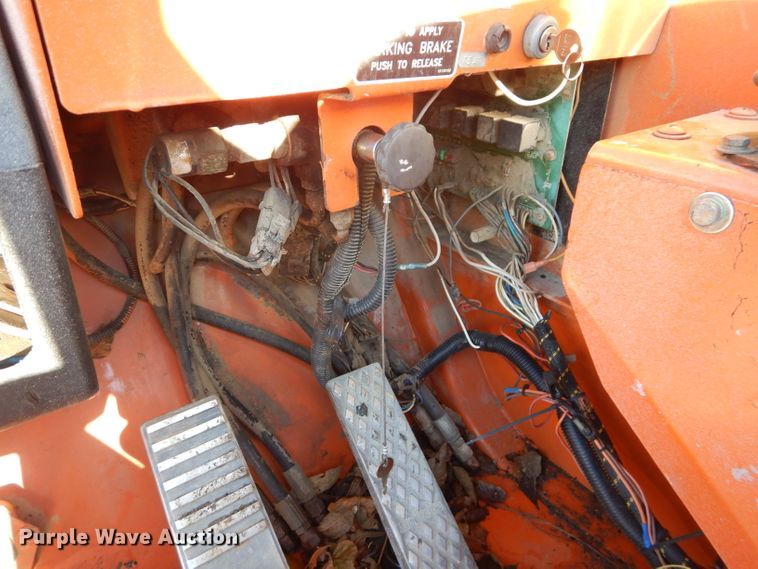 image for item DI8363 2001 Lull 1044C-54  telehandler