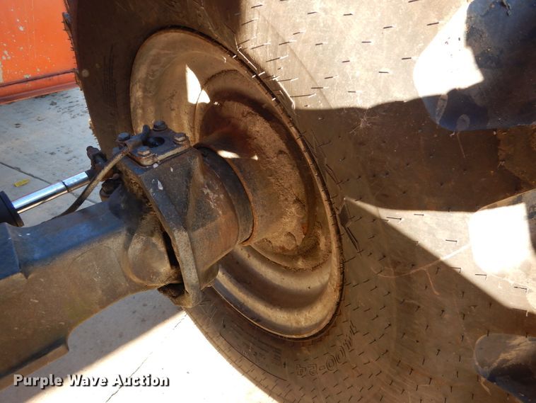 image for item DI8363 2001 Lull 1044C-54  telehandler