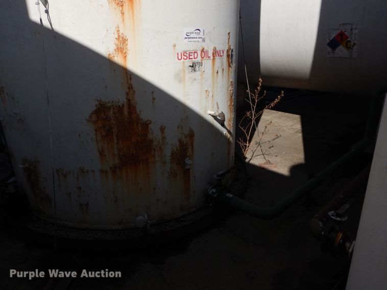 image for item DI8364 6,000 gallon used oil tank