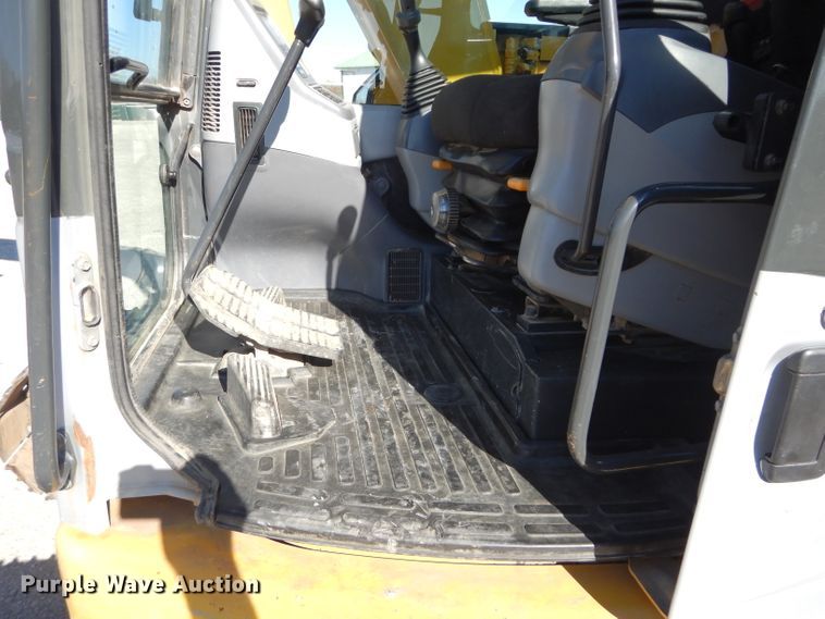 image for item DI8368 2006 Komatsu PC138USLC-2EO  excavator