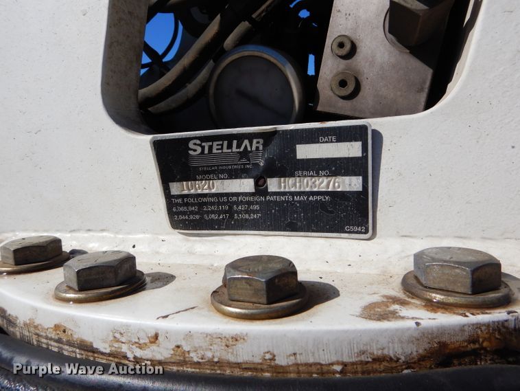 image for item DI8370 2004 Kenworth T300  service truck with crane