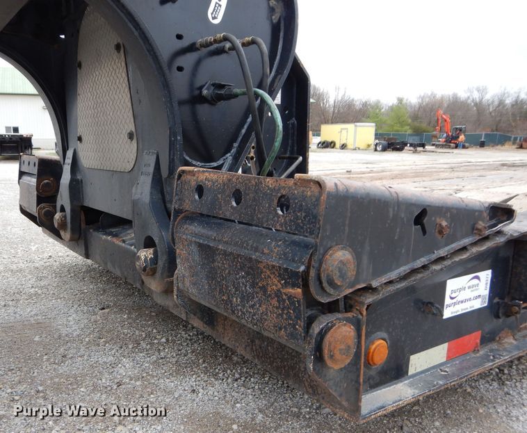 image for item DI8377 2013 Etnyre PRTN55TD3 lowboy equipment trailer