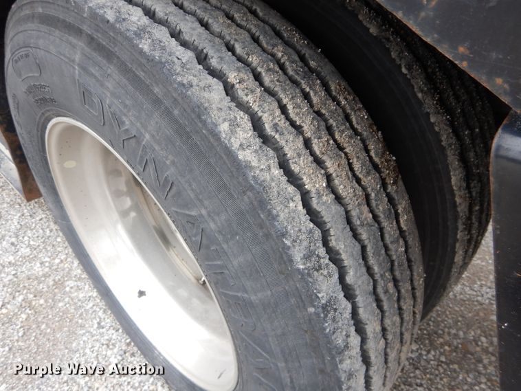 image for item DI8377 2013 Etnyre PRTN55TD3 lowboy equipment trailer