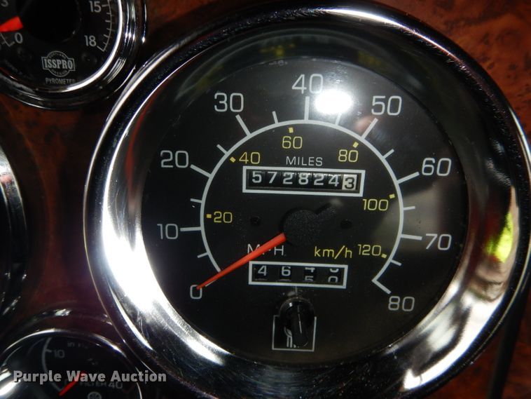 image for item DI8378 2003 Kenworth W900  semi truck