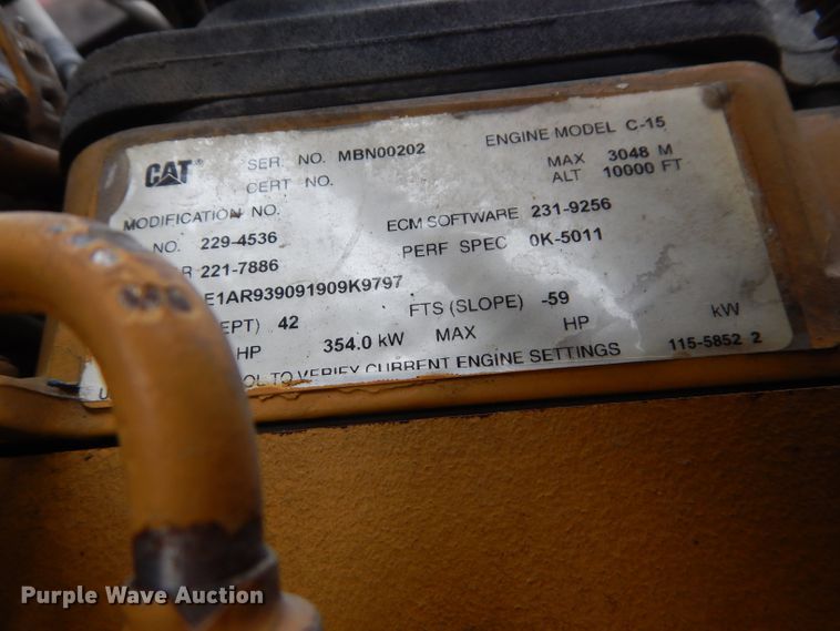 image for item DI8378 2003 Kenworth W900  semi truck