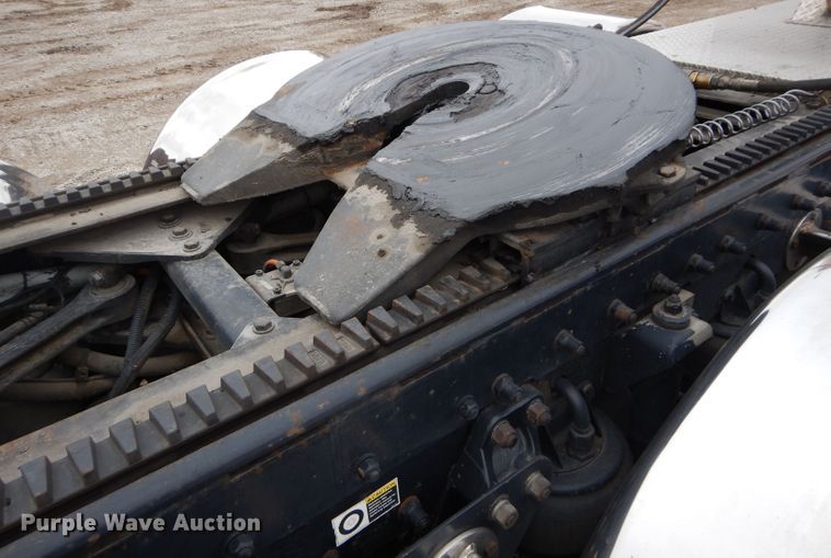 image for item DI8378 2003 Kenworth W900  semi truck