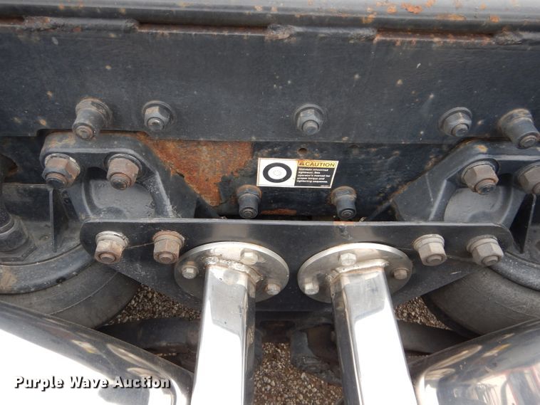 image for item DI8378 2003 Kenworth W900  semi truck