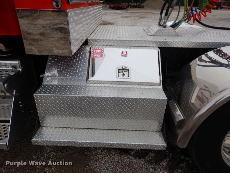 image for item DI8378 2003 Kenworth W900  semi truck