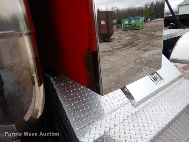 image for item DI8378 2003 Kenworth W900  semi truck