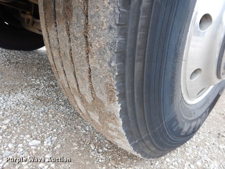 image for item DI8378 2003 Kenworth W900  semi truck