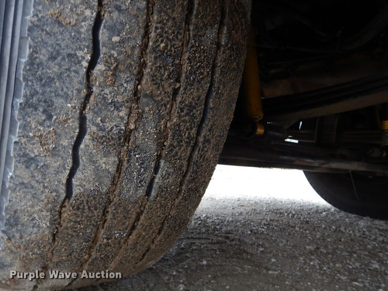 image for item DI8378 2003 Kenworth W900  semi truck