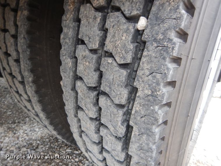 image for item DI8378 2003 Kenworth W900  semi truck