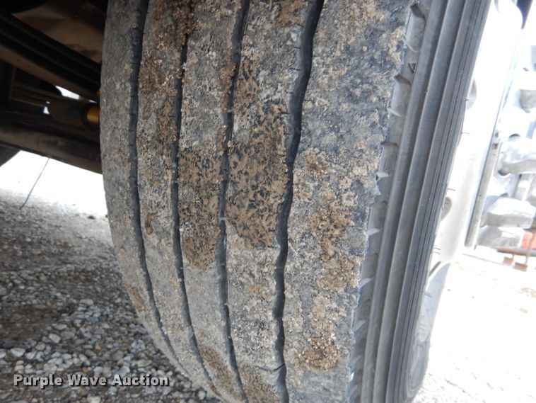 image for item DI8378 2003 Kenworth W900  semi truck